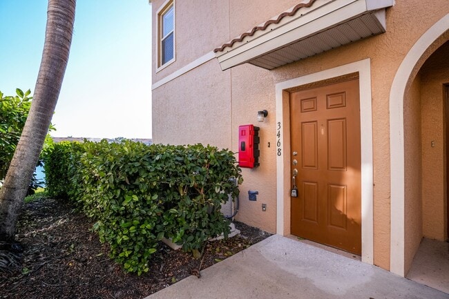 Building Photo - Partridge on University