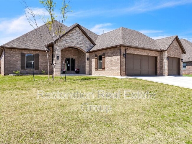 Photo - 1027 Kimberlin Ln