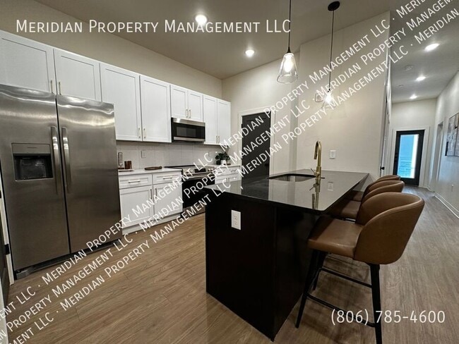 Photo - 5912 Erskine St Unidad 111