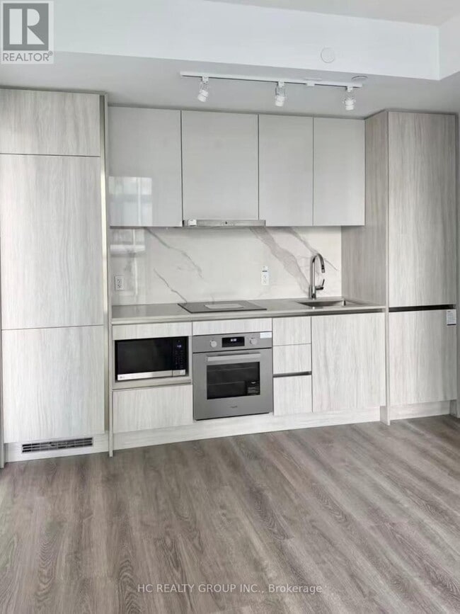 Photo - 180 Front St E Unit 2712