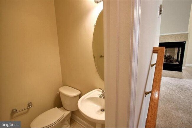 Photo - 903 Crestfield Dr