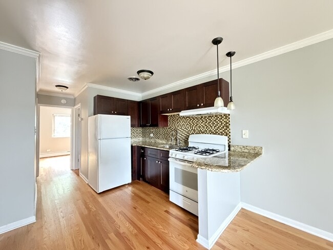 8500 Waukegan Rd Unit 21