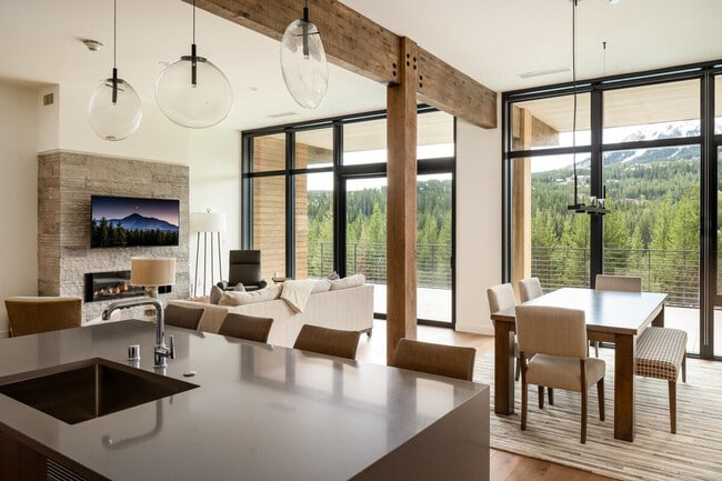 Photo - 4 Boathouse Way Unit ID1255725P