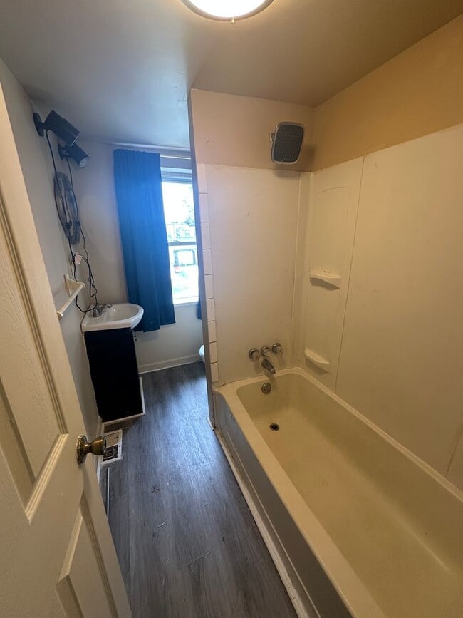 Photo - 2 Bedroom, 1 Bath Town Home