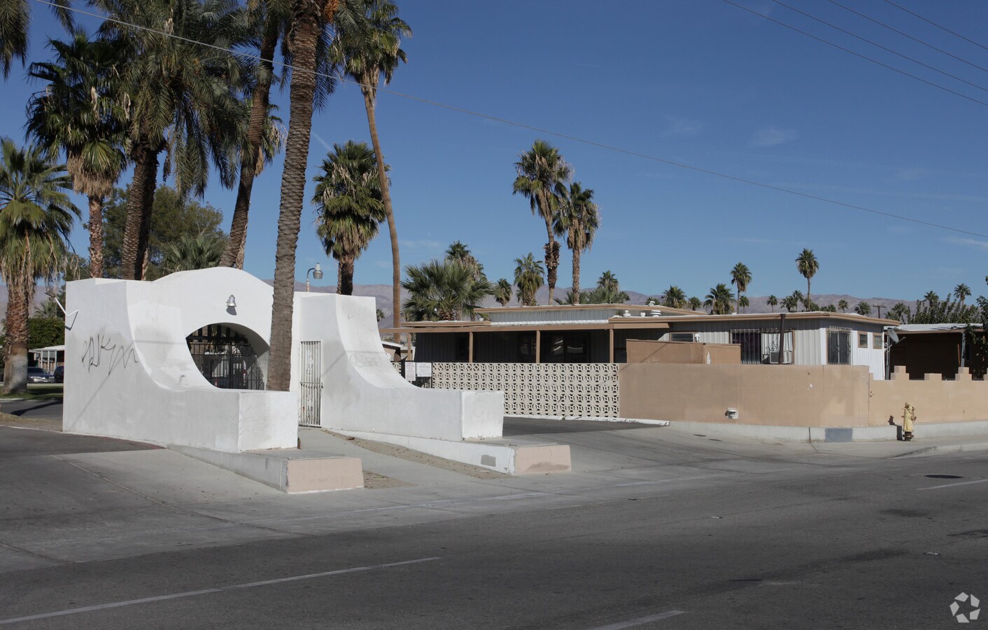 Photo - Arabian Gardens Mobile Estates Apartments