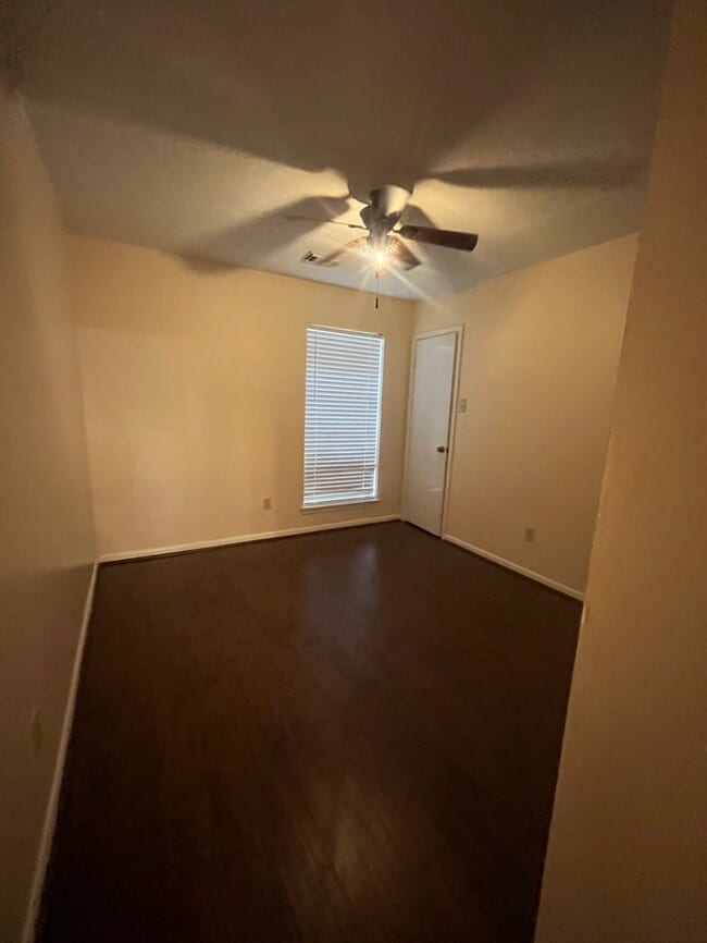 Photo - 4823 Pecan Grove Dr