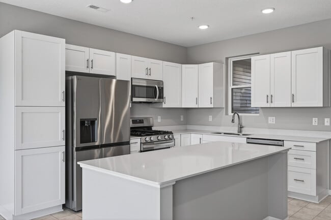 Photo - 14876 Willemite Way NW