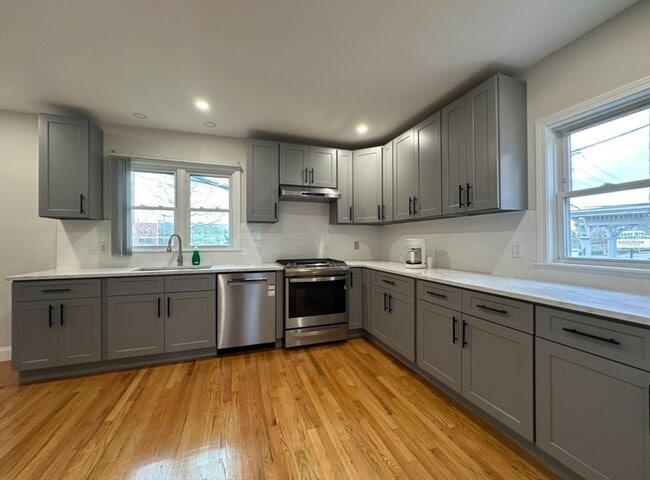 Photo - 31 Francis Ave