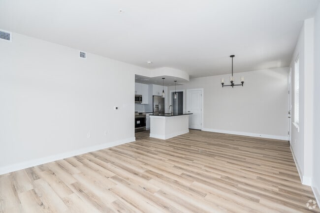 1BR, 1BA