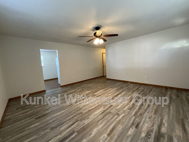 Photo - 203 Renee Dr
