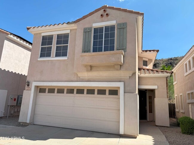 Photo - 137 W Mountain Sage Dr