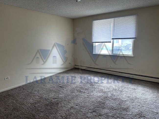 Photo - 415 S 26th St Unidad 14