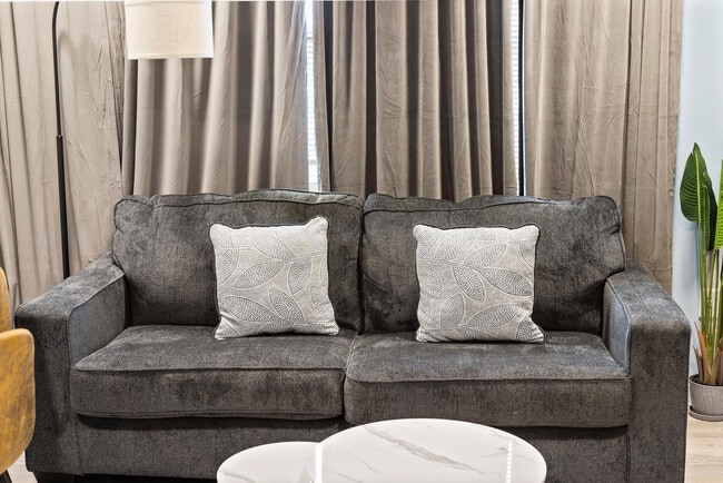 Photo - 95 Broadway Unidad ID1240392P