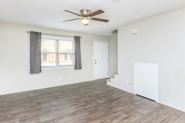 2 BD - 1.5 BA