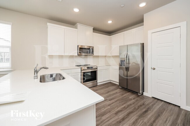 Photo - 18435 Idyllic Aly