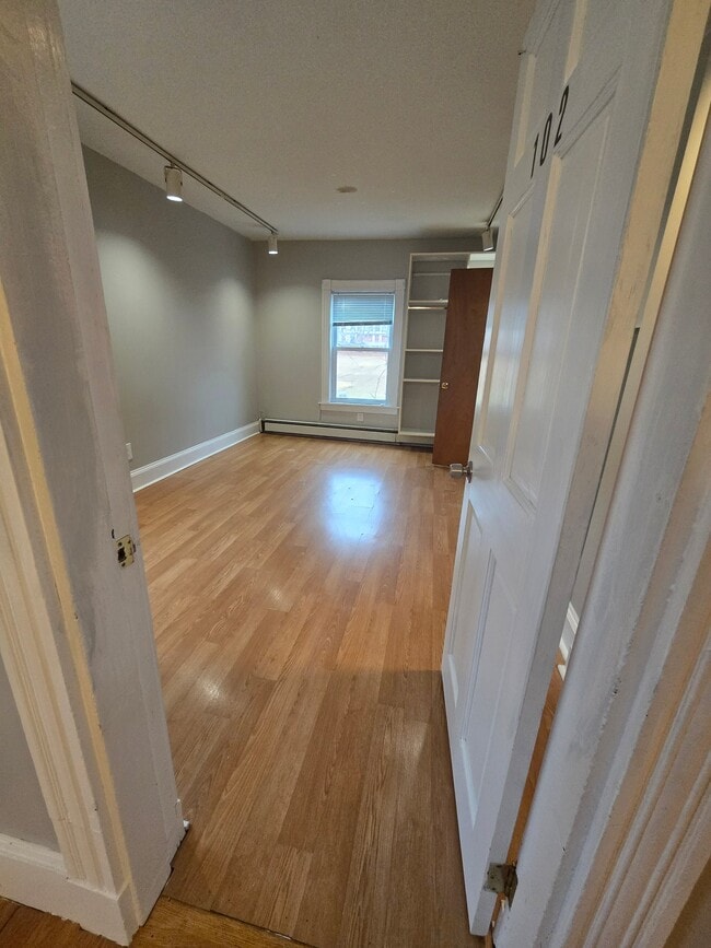 Photo - 75 Middle St