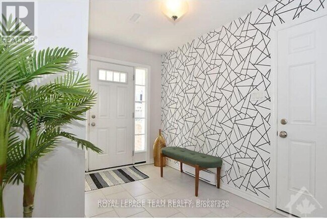 Photo - 707 Juneberry Ln