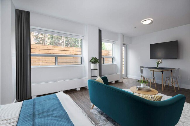 Photo - 77 Parkwoods Village Dr