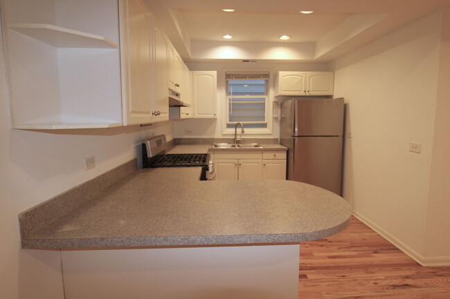 Photo - 1454 W Walton St Condo Unit 2