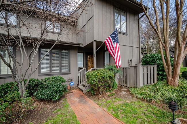 Photo - 142 Inglewood Way Townhome