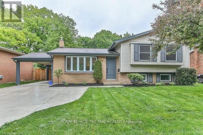 Photo - 310 Grand View Avenue