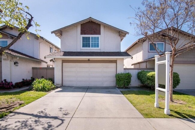 Building Photo - 1826 Home Gate Dr