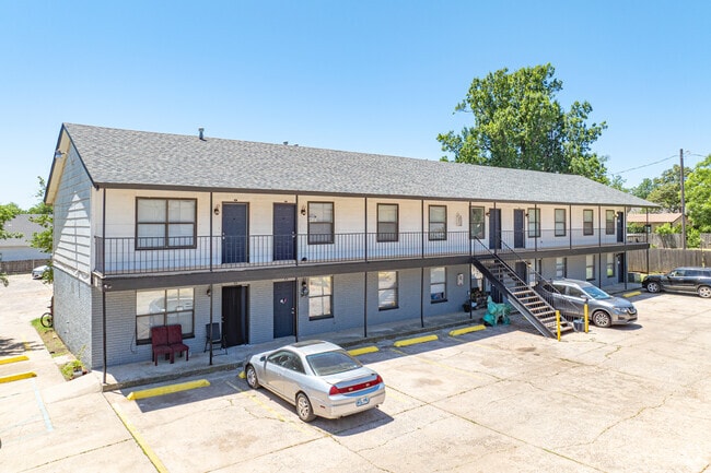 Photo - 3509 N Nesbitt Ave