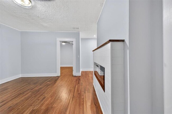 Photo - 6453 Shadow Rock Dr