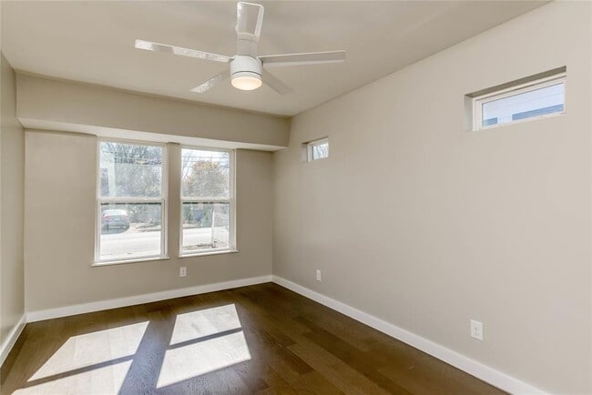 Photo - 4702 Bandera Rd