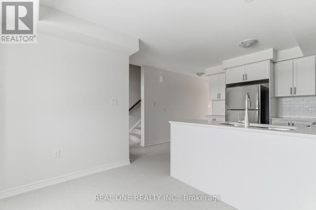 Photo - 85 Mullin Dr