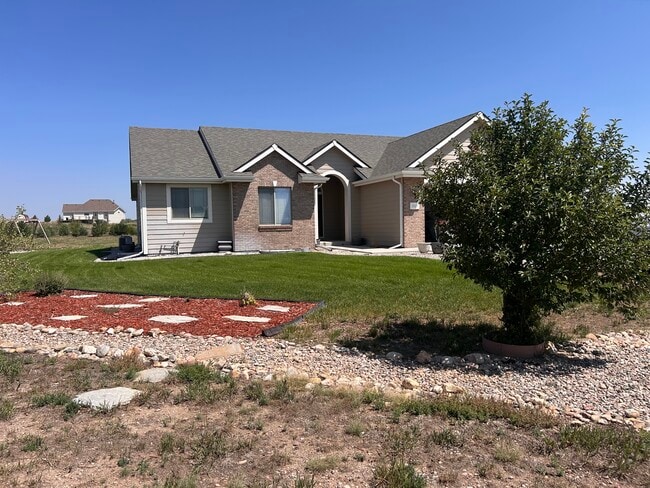 Photo - 1111 Verlan Way