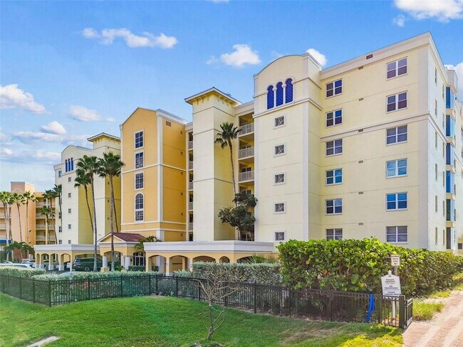 16750 Gulf Blvd Unit 315