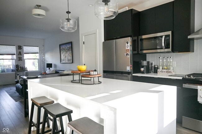 Photo - 1722 Alvord St