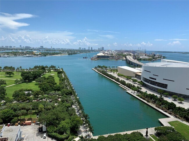 Photo - 900 Biscayne Blvd Unit 2405