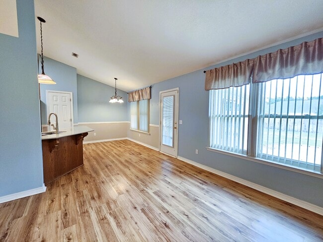 Photo - 5168 Whitehurst Ln