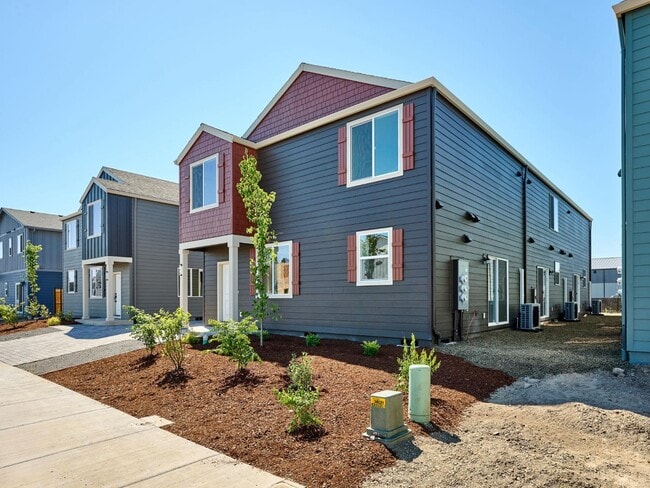 Building Photo - 146 28th Ave SE Rental