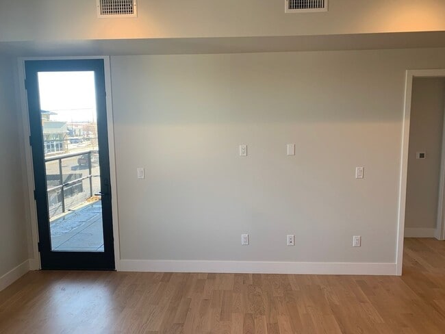 Photo - 2718 Pine St