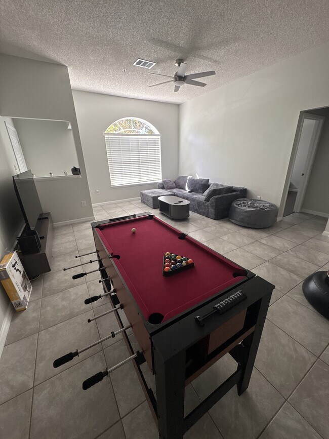 Photo - 160 Reserve Cir