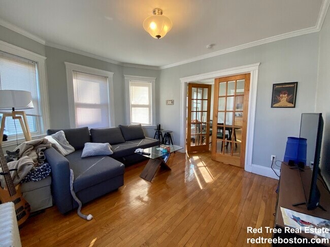Building Photo - 59 Brookley Rd Unit 2L Rental