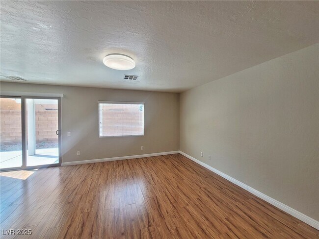 Photo - 8987 W Agate Ave