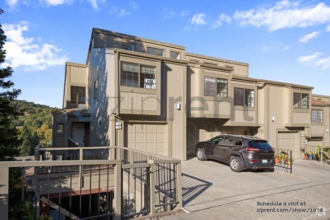 Building Photo - 130 Redhawk Rd Rental
