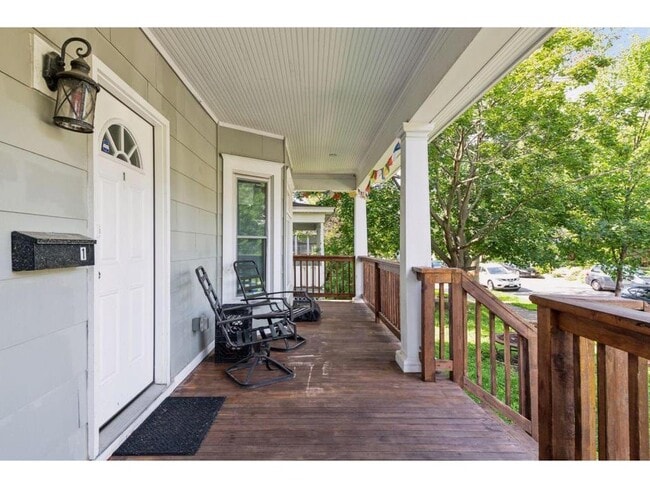 Photo - 3023 Dupont Ave S