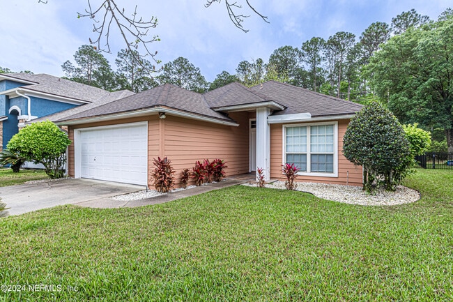 Photo - 2243 Trailwood Dr
