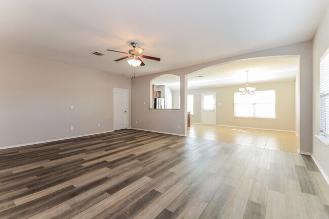 Photo - 120 Meadow Crest Dr