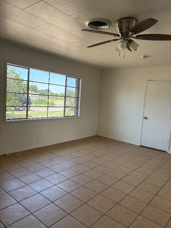 Building Photo - 1000 Rancho Rd Rental