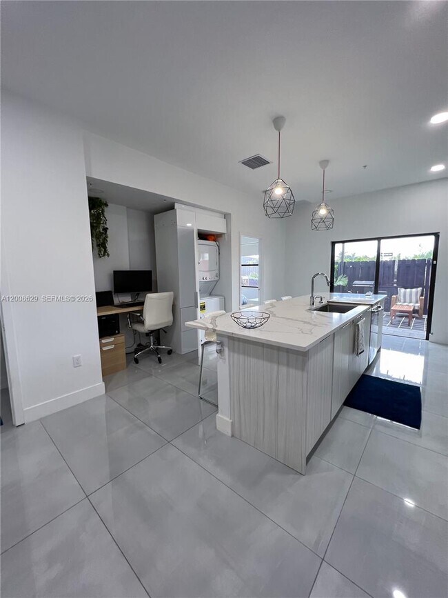 Photo - Northwest 104th Avenue, Doral, FL 33178 - 2 BR 2.5 BA condo