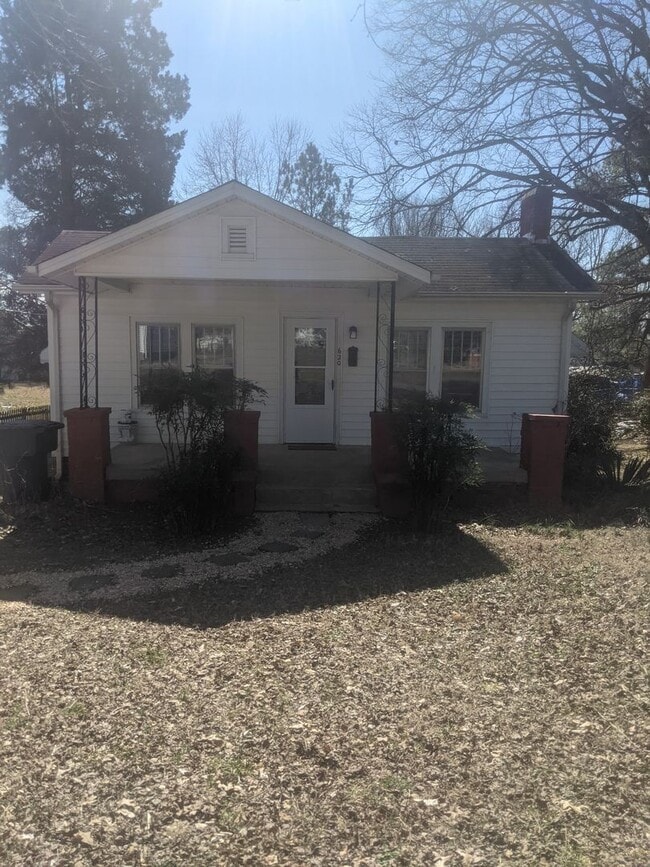 One bedroom 1 bath house in Graham - One bedroom 1 bath house in Graham