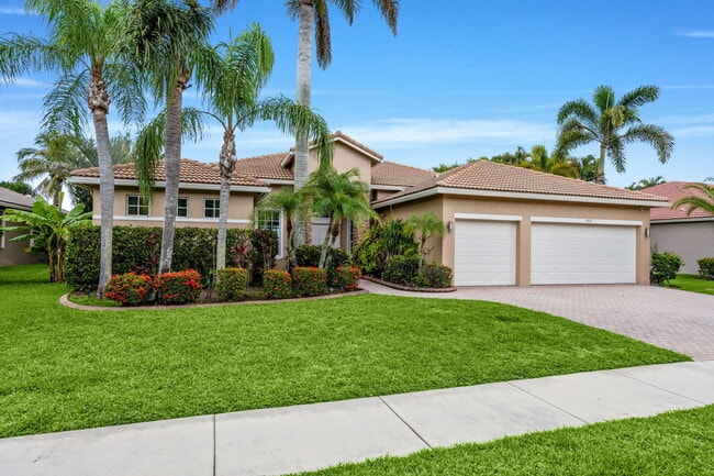 9919 Royal Cardigan Way