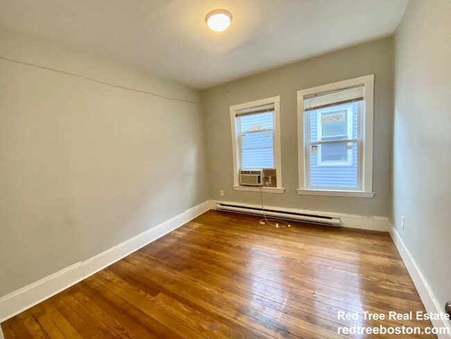 Photo - 3140 Washington St Apartments Unit 3