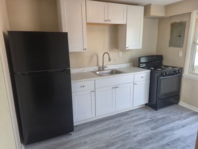 Building Photo - 85-91-91 Blackmore St Unit 91 Rental